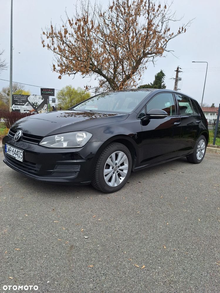 Volkswagen Golf - 5