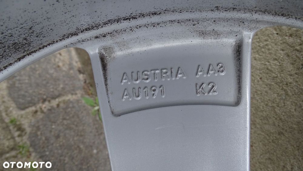AUDI A6 C8 4K0 8Jx18H2 5x112 ET39 - felga oryginał - 11