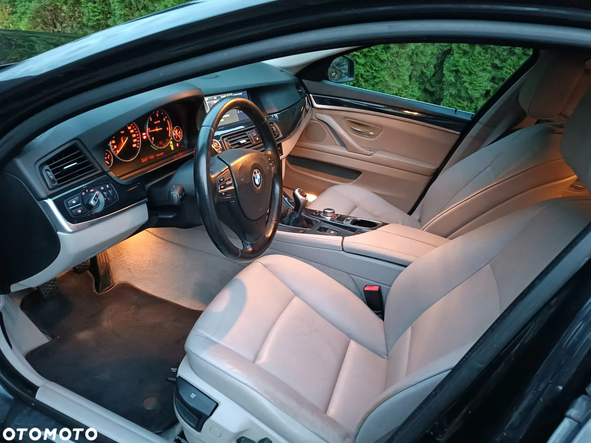 BMW Seria 5 520d - 4
