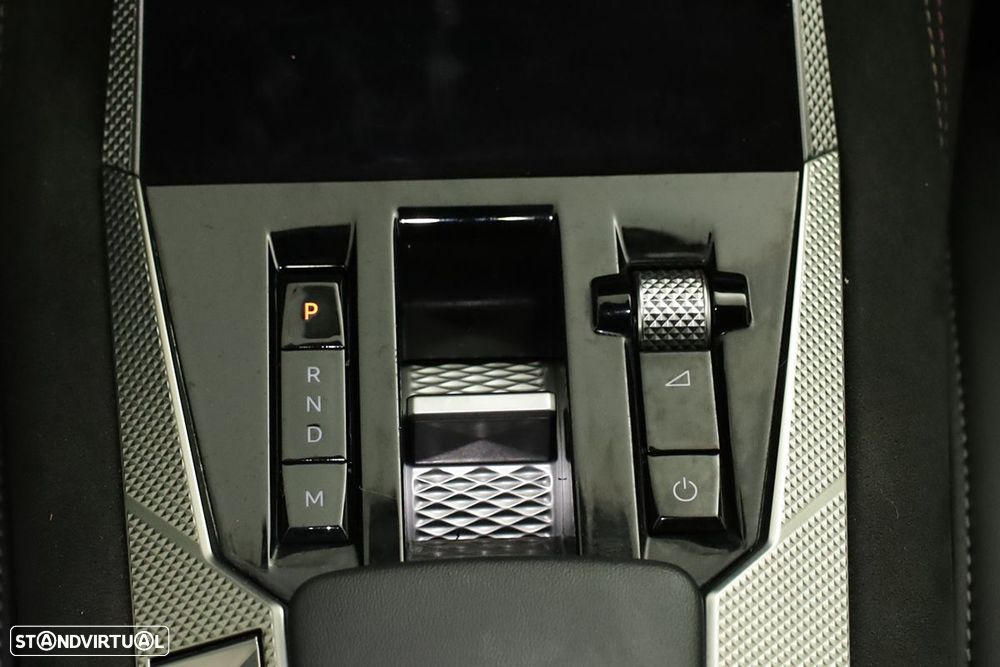 DS DS4 4 1.2 PureTech Performance Line EAT8 - 14