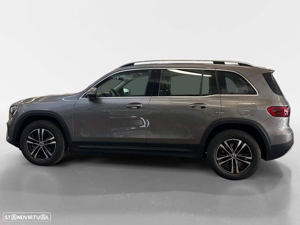 Mercedes-Benz GLB 180 d — fotografia 2