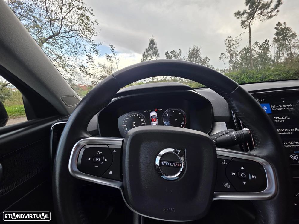 Volvo XC 40 2.0 D3 Momentum Core - 52