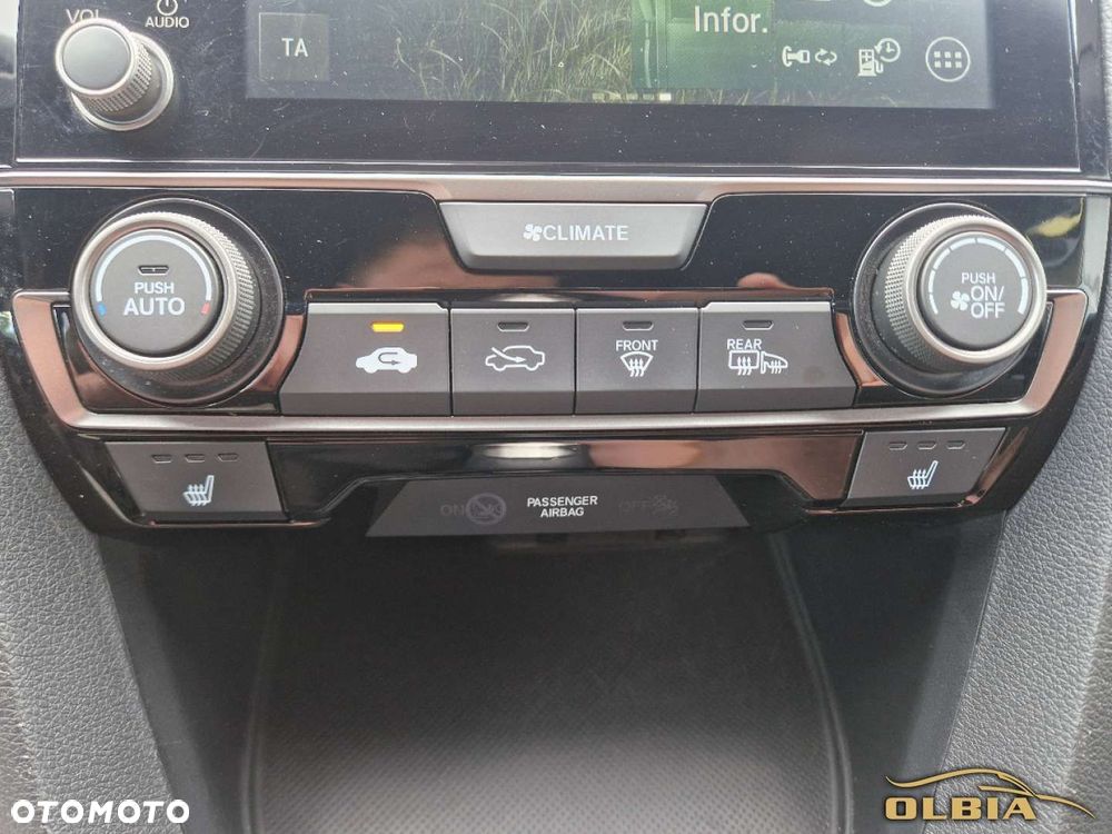 Honda Civic 1.0 i-VTEC Turbo Comfort Sport Line - 28