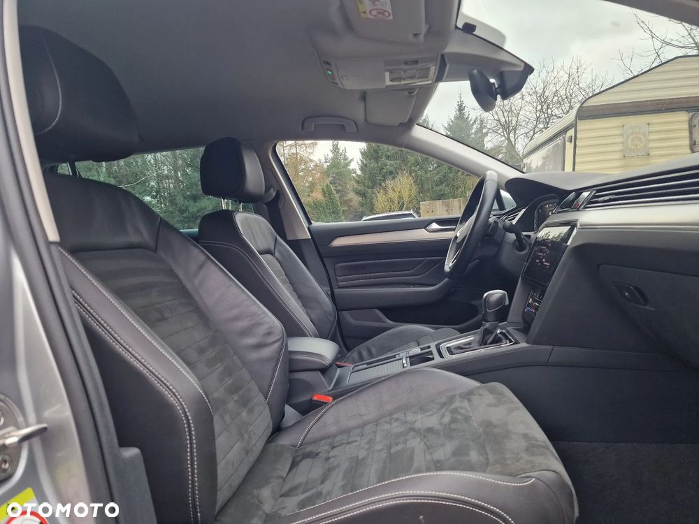 Volkswagen Passat 2.0 TDI SCR DSG Business - 12
