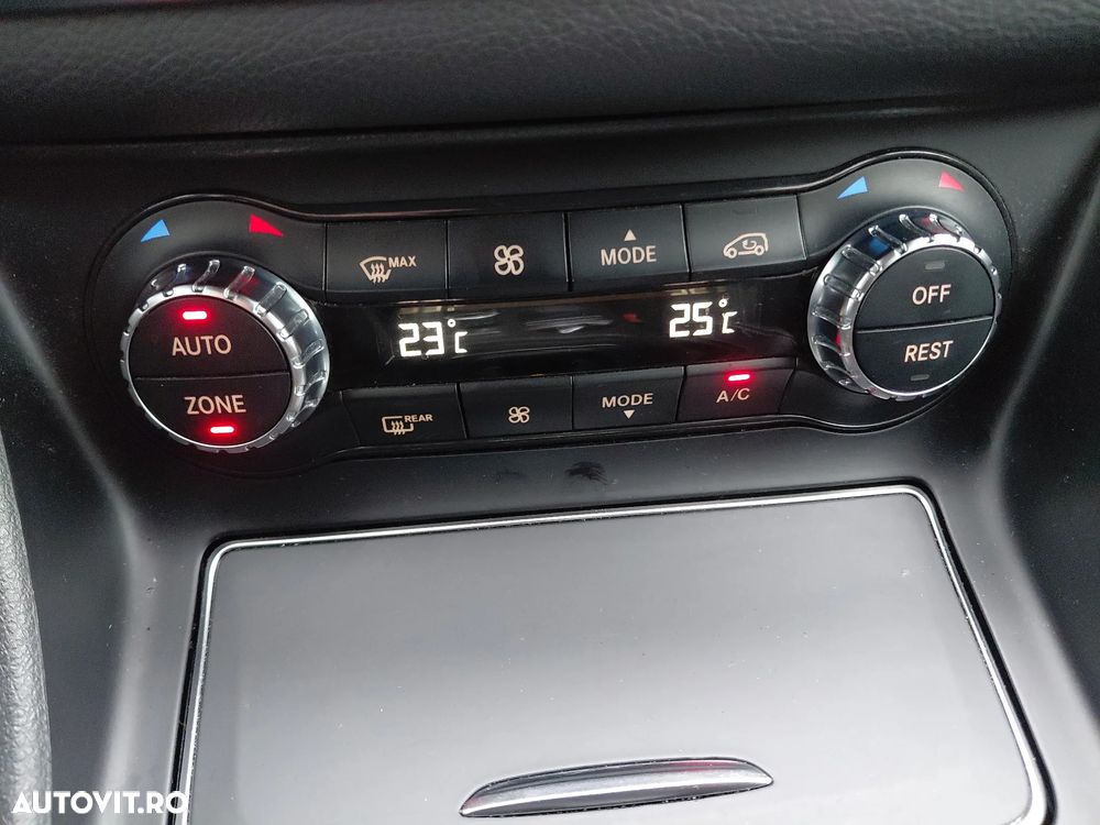 Mercedes-Benz GLA 200 d Aut. - 25