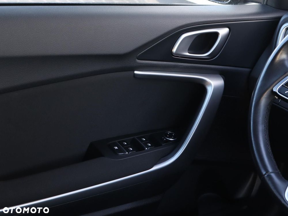 Kia Ceed 1.4 M - 14