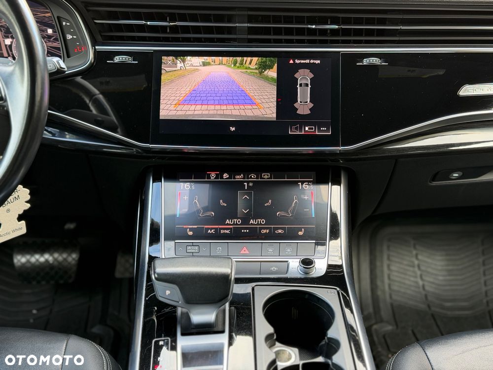 Audi Q8 55 TFSI mHEV Quattro Tiptronic - 17