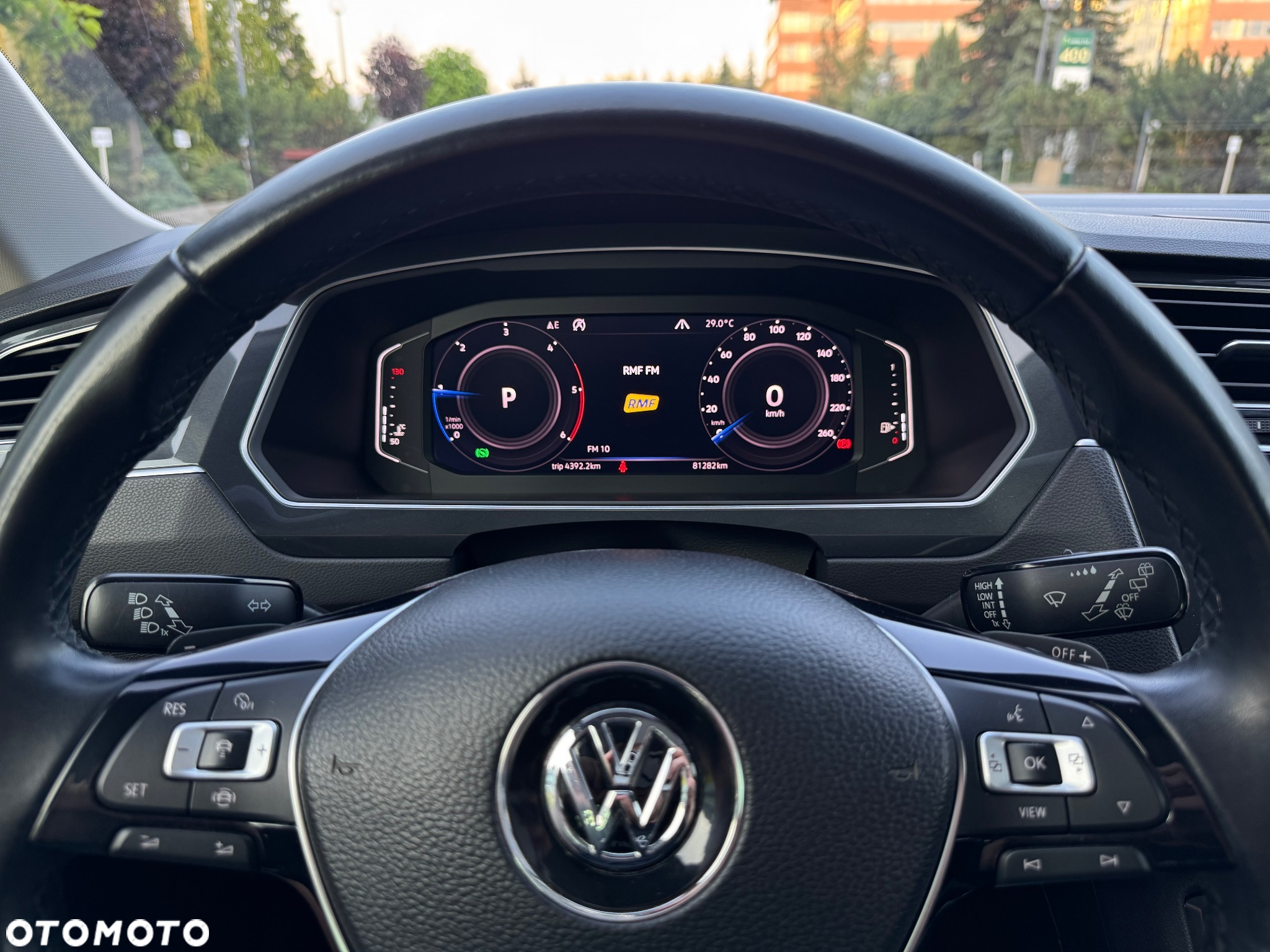 Volkswagen Tiguan 2.0 TDI SCR DSG R-Line - 23