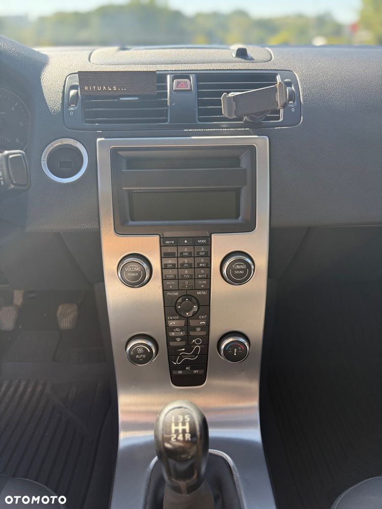 Volvo S40 1.6D - 14