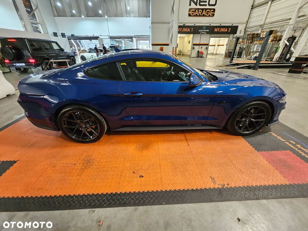 Ford Mustang 5.0 V8 GT - 18
