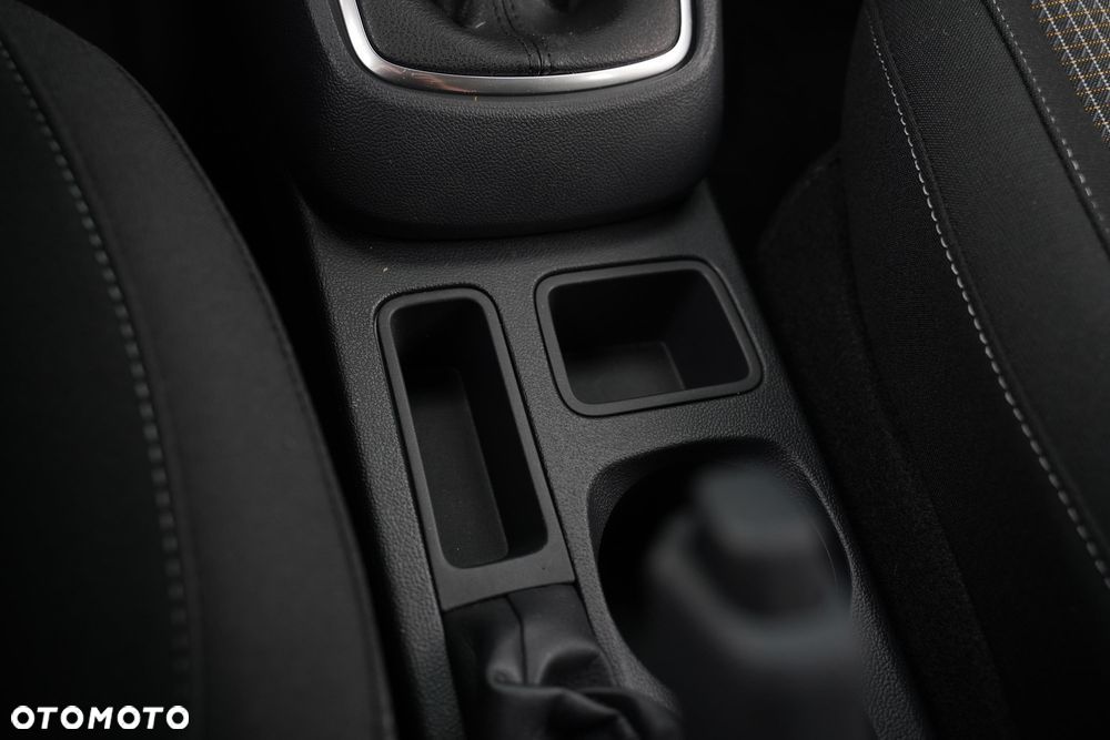 Ford Tourneo Courier 1.0 EcoBoost Trend - 22