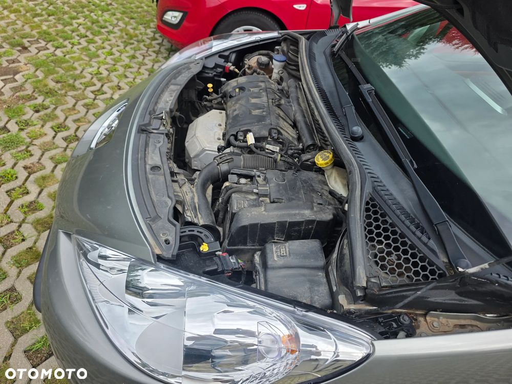 Peugeot 207 1.6 Active - 18