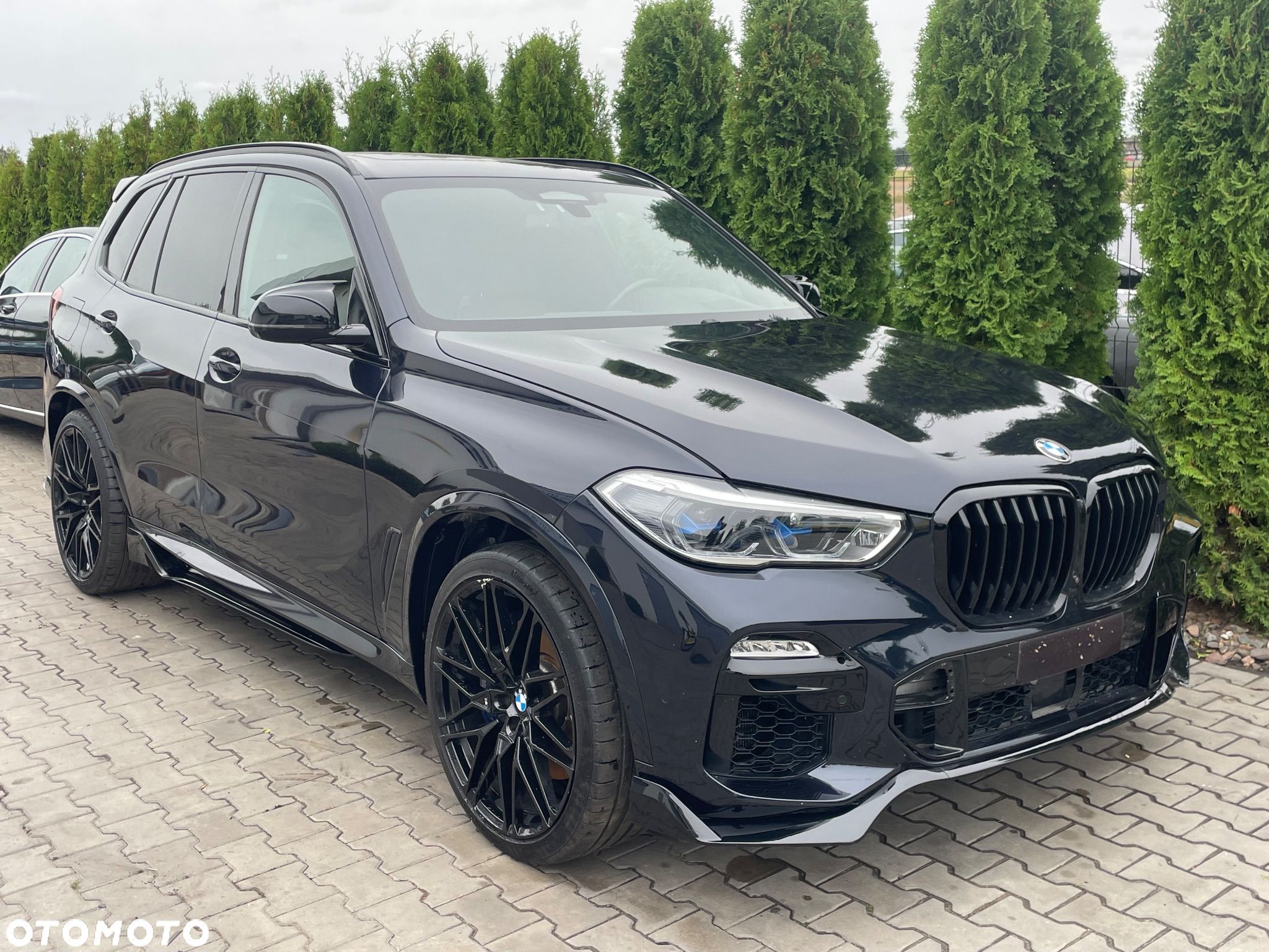 BMW X5 xDrive50i Sport-Aut - 1