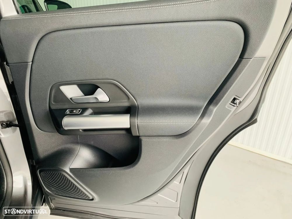 Mercedes-Benz EQA 250 Progressive - 42