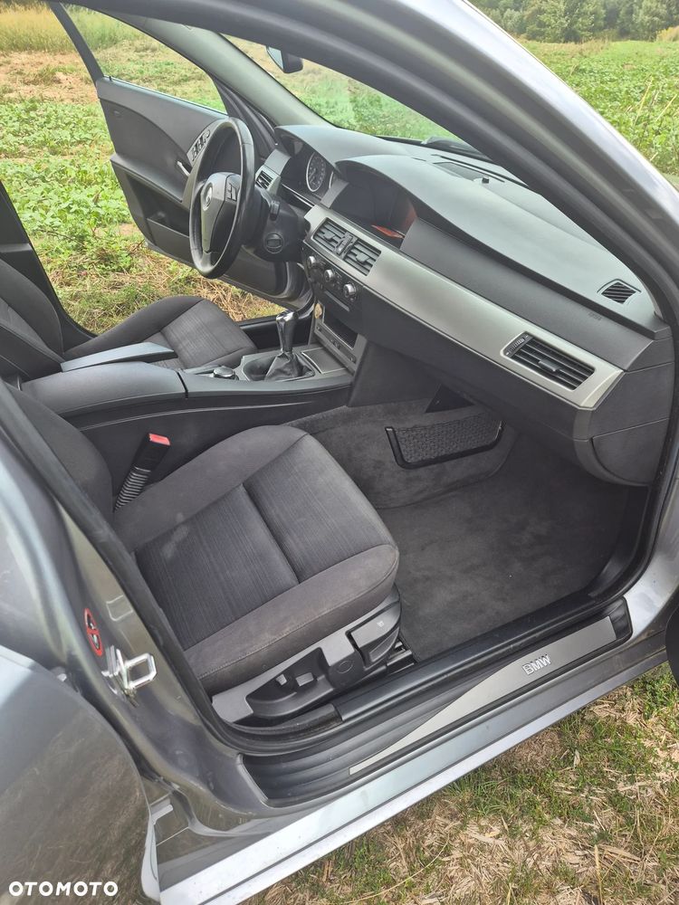 BMW Seria 5 520d - 19