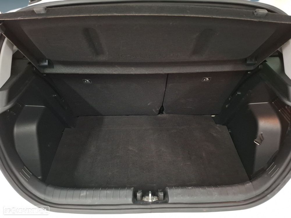 Hyundai i20 1.2 Comfort - 22
