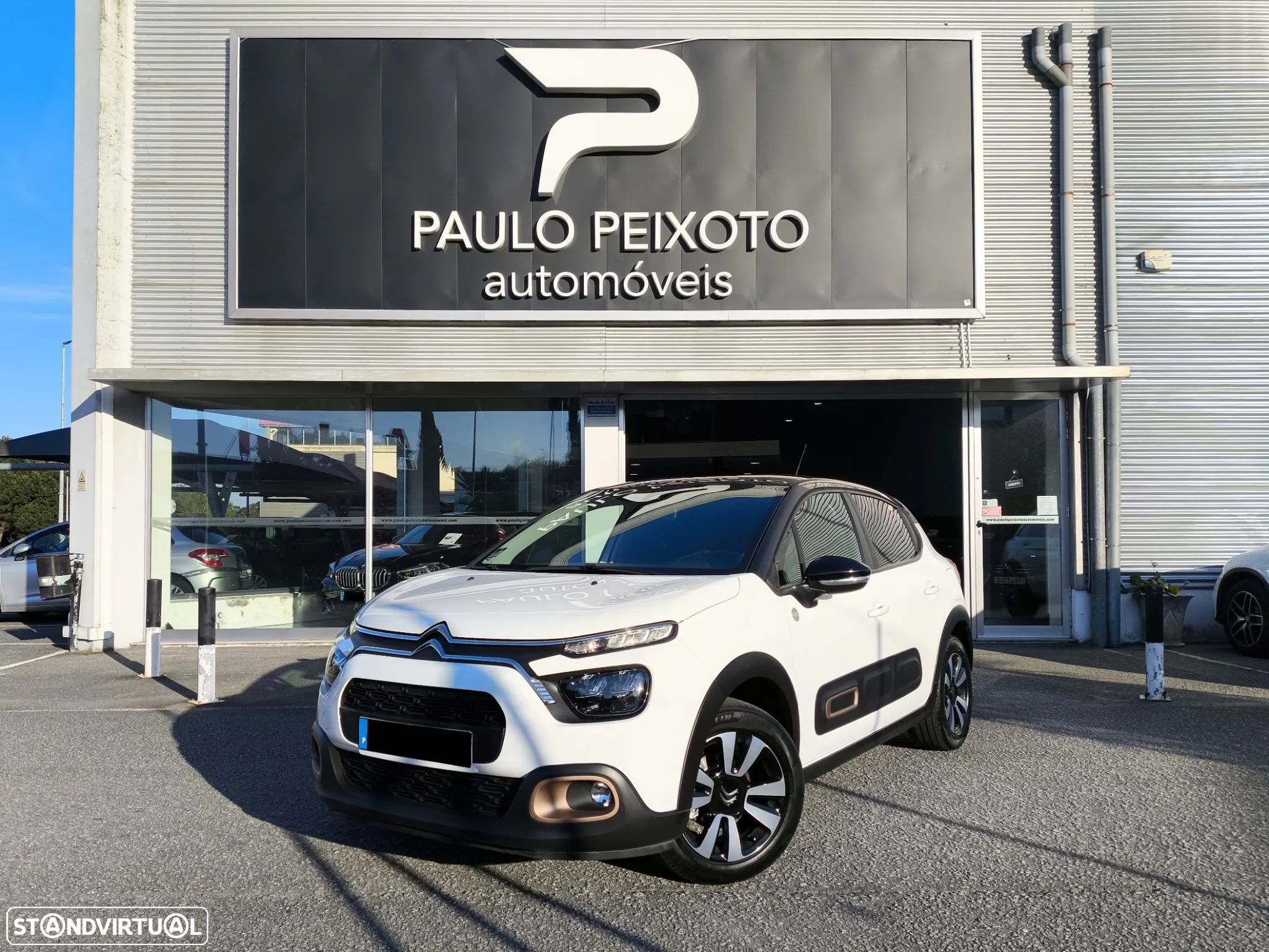 Citroën C3 1.2 PureTech C-Series - 1