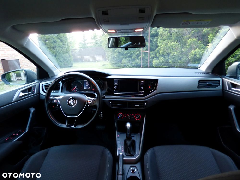 Volkswagen Polo 1.0 TSI Comfortline DSG - 16