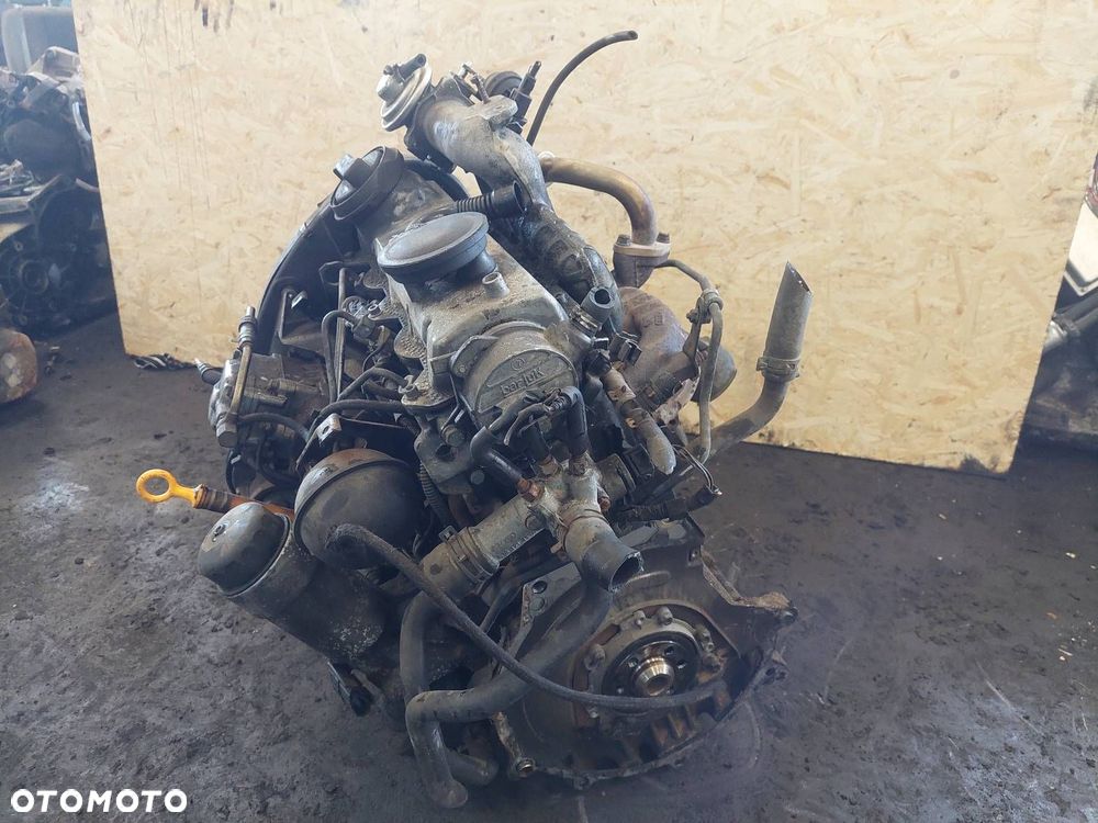 SILNIK DIESEL POMPA WTRYSKI TURBO GOLF IV 1.9 TDI AHF 038253019A 038130107D - 9