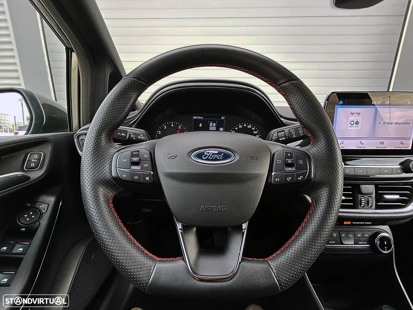 Ford Fiesta 1.0 EcoBoost ST-Line X - 29