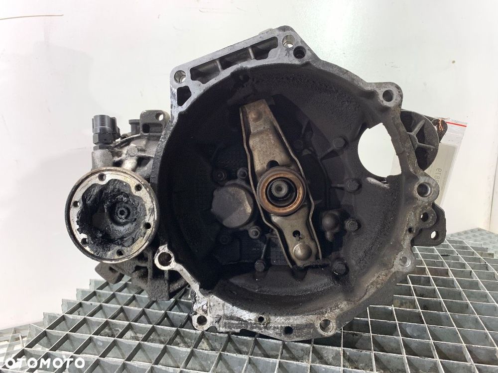 SKRZYNIA BIEGÓW  SKODA OCTAVIA I (1U2) 1996 - 2010 1.9 TDI 66 kW [90 KM] olej napędowy 1996 - 2010 - 1