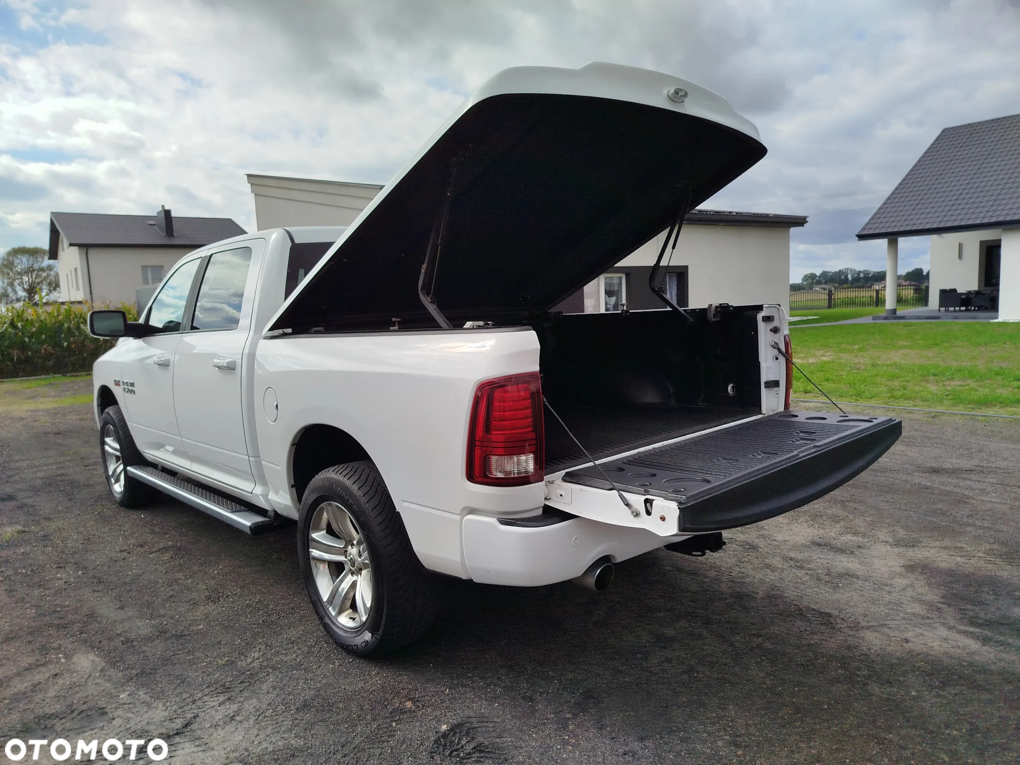 Dodge RAM 1500 5.7 4x4 - 34
