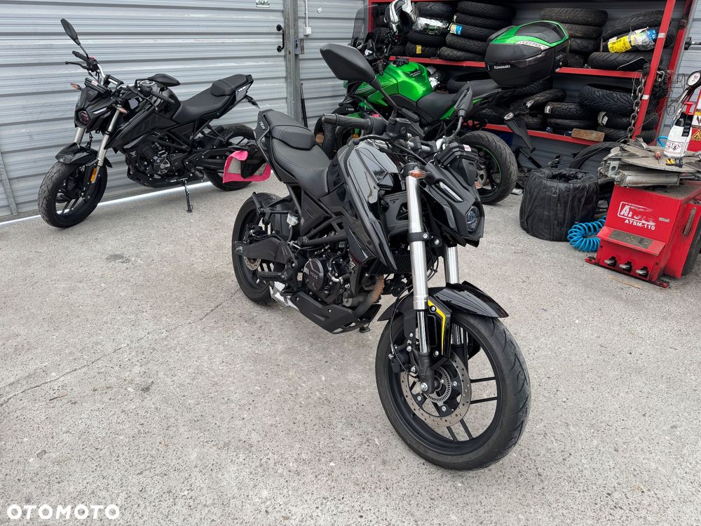 VOGE R125 - 1