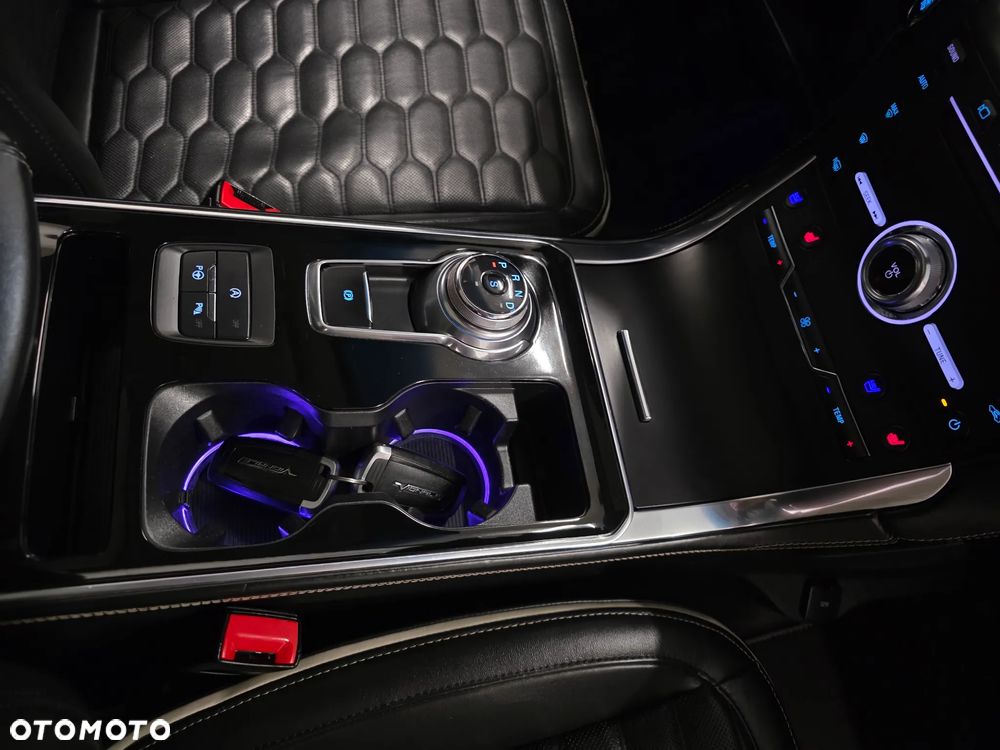 Ford Edge 2.0 EcoBlue Twin-Turbo 4WD Vignale - 19