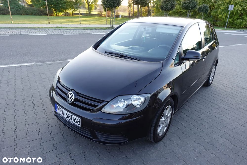 Volkswagen Golf Plus - 10