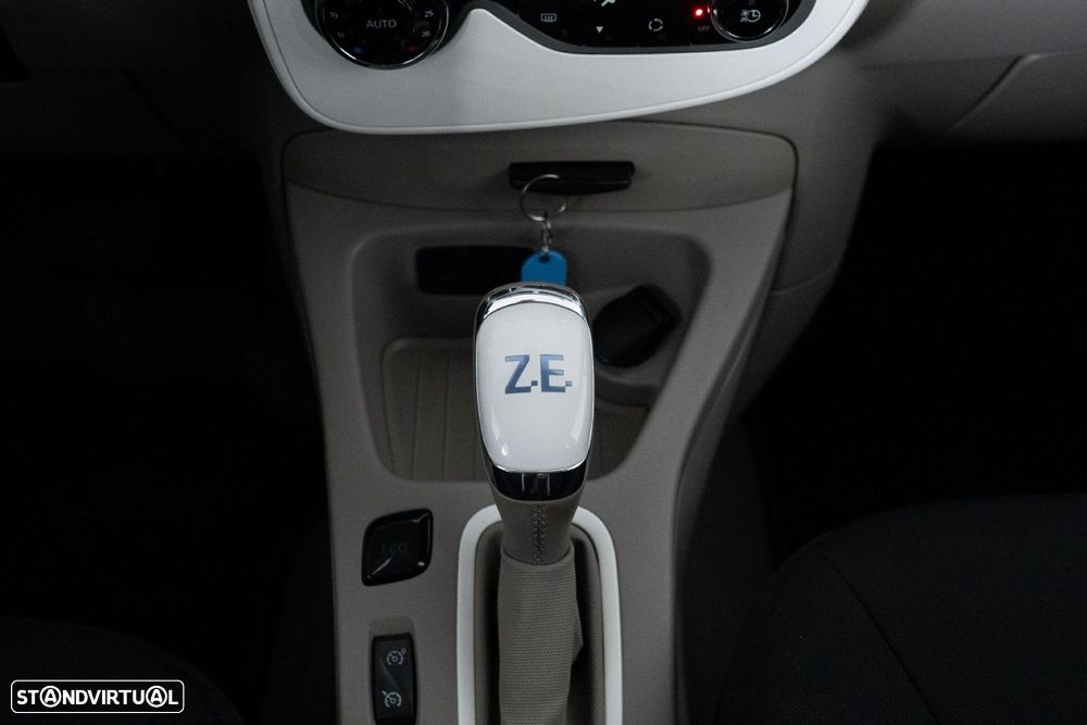 Renault Zoe (c/ Bateria) Life 40 - 22