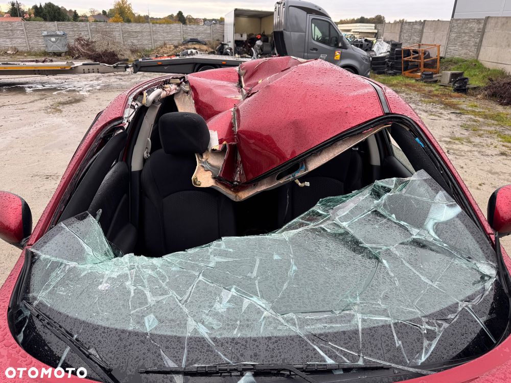 Nissan Juke 1.6 DIG-T ALL-MODE 4x4i CVT Tekna - 8