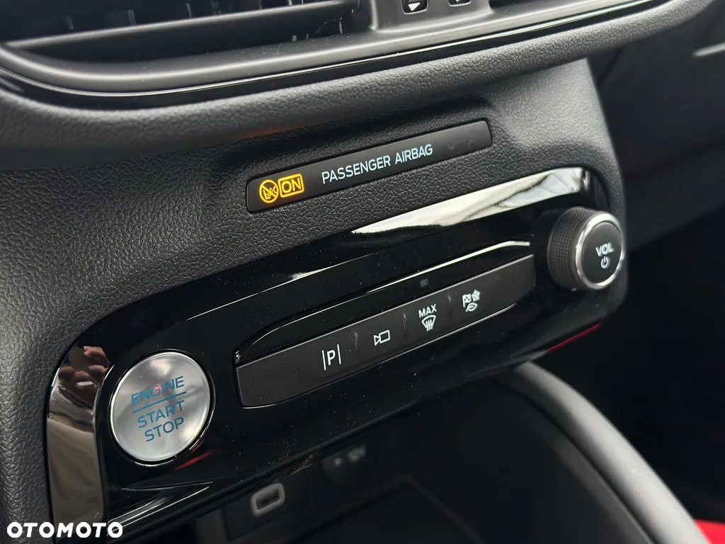 Ford Kuga 2.5 FHEV FWD ST-Line X eCVT - 22