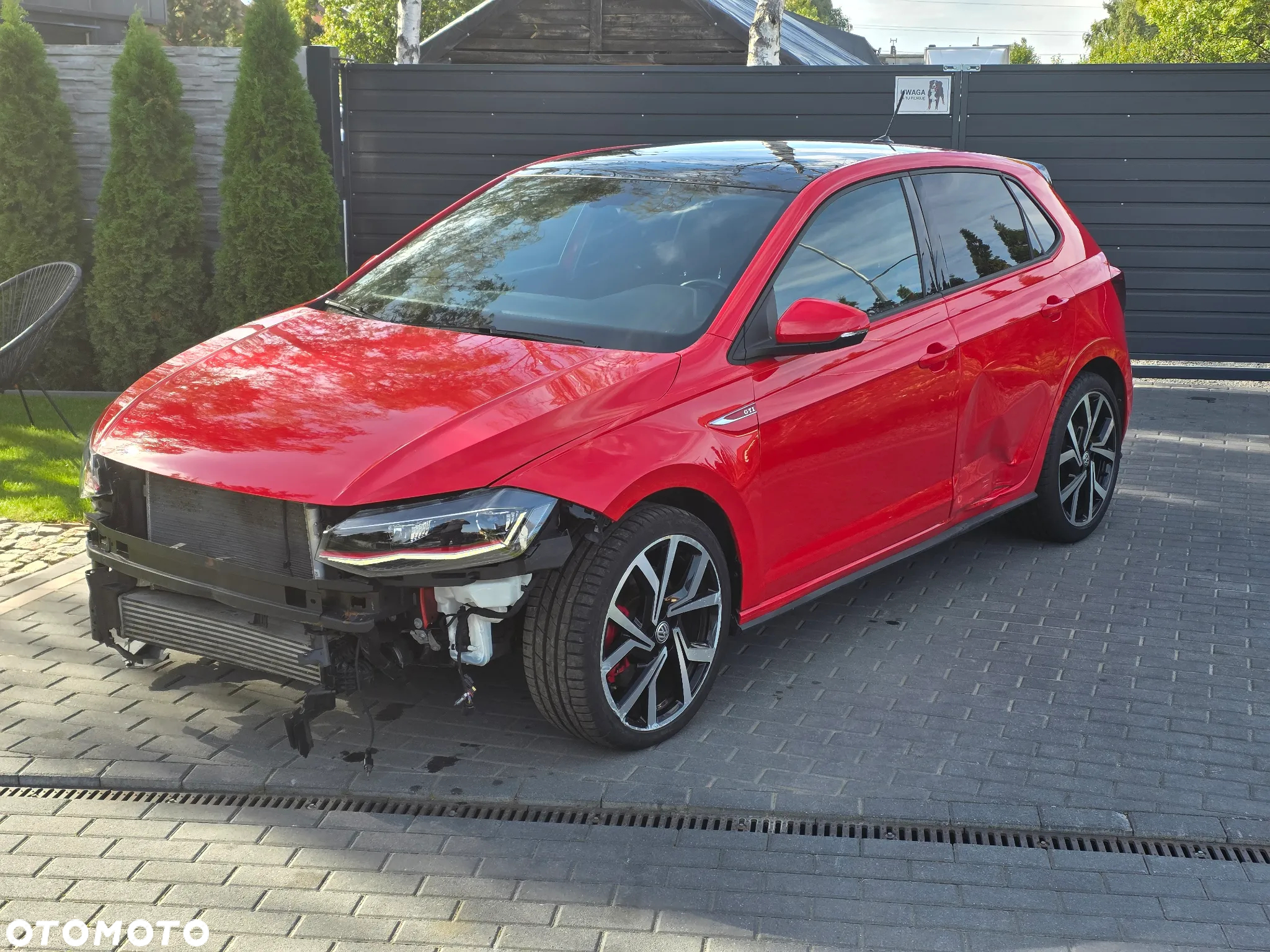 Volkswagen Polo 2.0 TSI OPF DSG GTI - 2