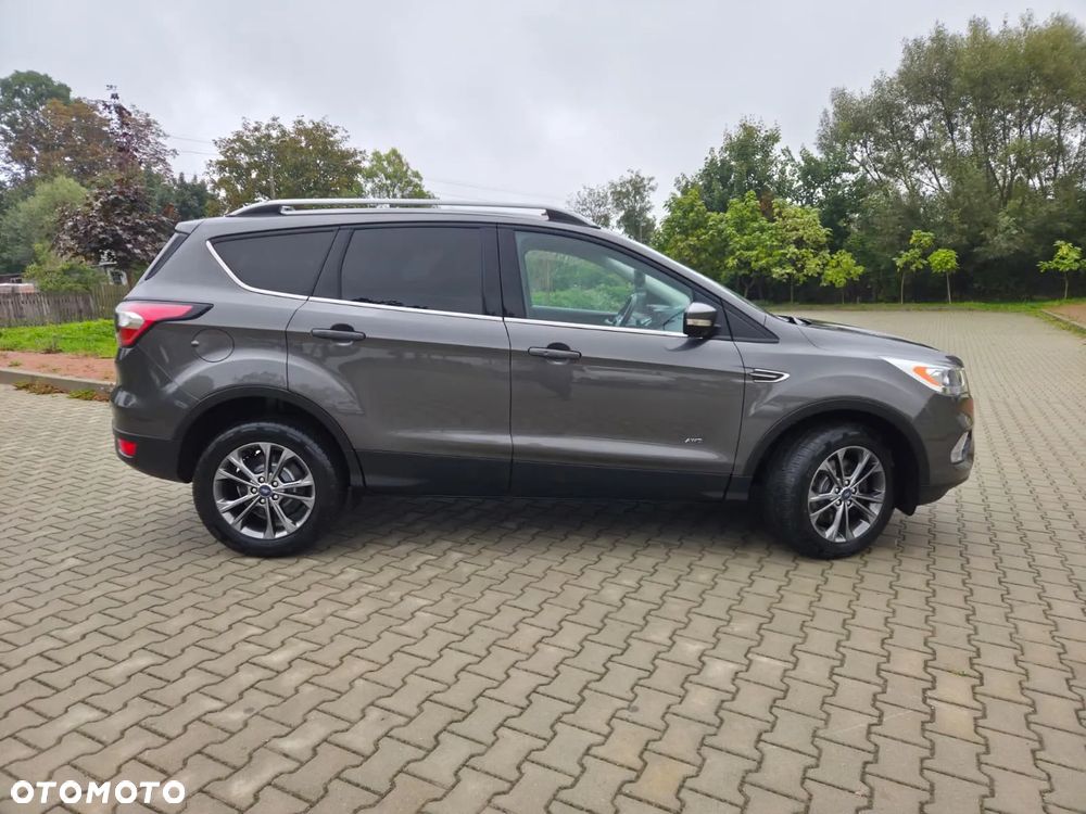 Ford Kuga 2.0 TDCi 4WD Trend - 4