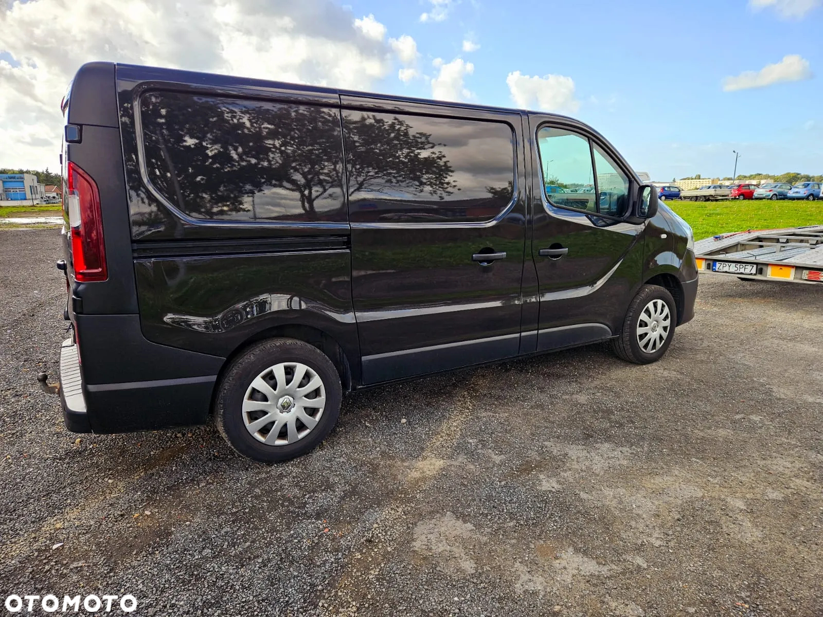 Renault TRAFIC L1H1 CZARNY KLIMATYZACJA - 6