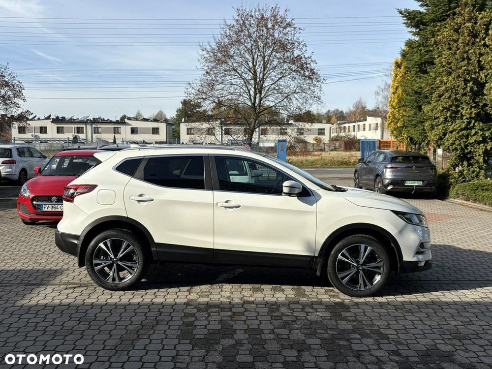 Nissan Qashqai - 4