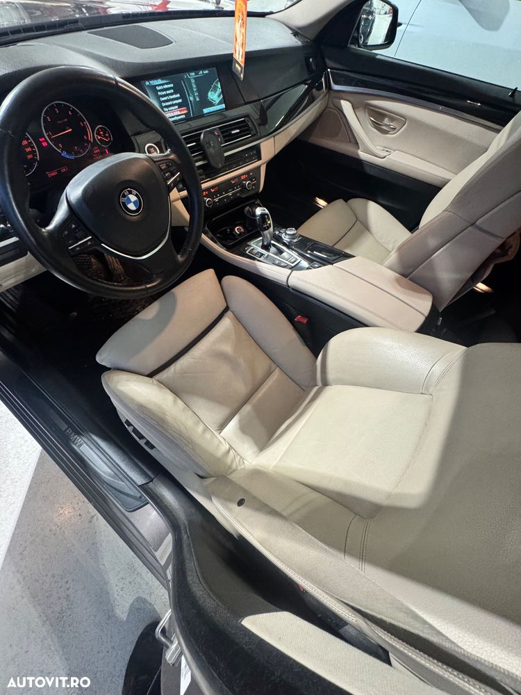 BMW Seria 5 525d xDrive - 5