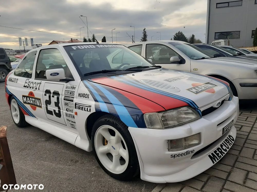 Ford Escort 2000 RS Cosworth - 3