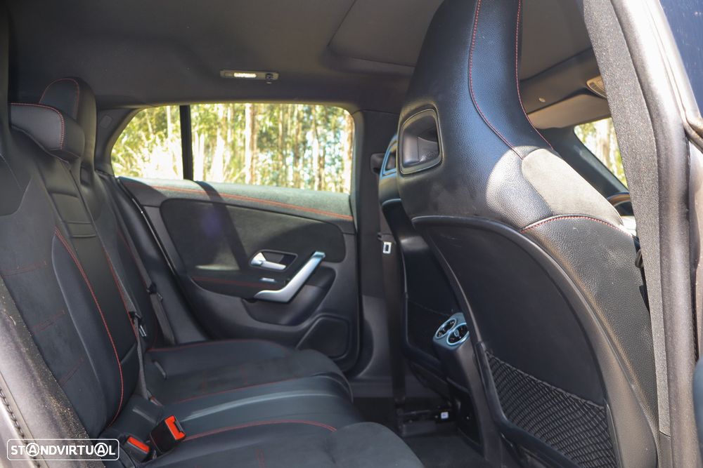 Mercedes-Benz CLA 250 e 8G-DCT AMG Line - 10