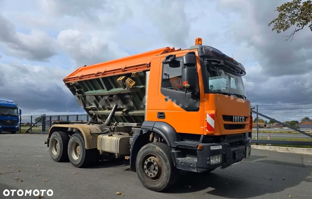 Iveco Trakker AD 360 – Trójstronny Wywrotka Meiller – 6x4 –  Euro 5 - 279.067 km - 2