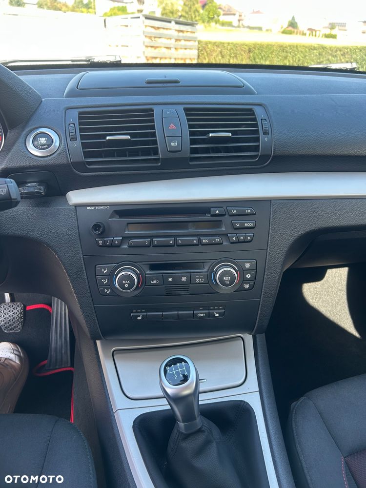 BMW Seria 1 - 15