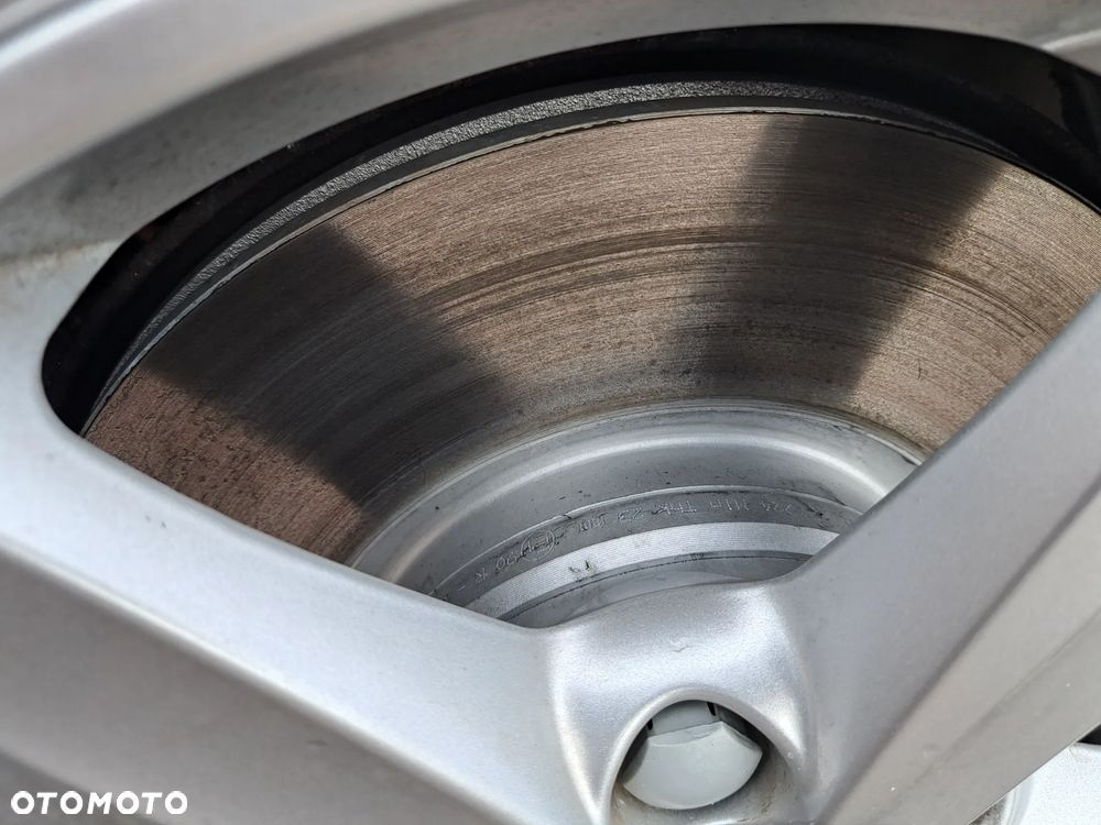 Volvo V40 D3 Momentum - 10