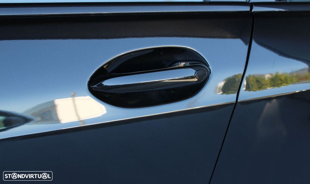 BMW 116 d Pack Desportivo M Auto - 17