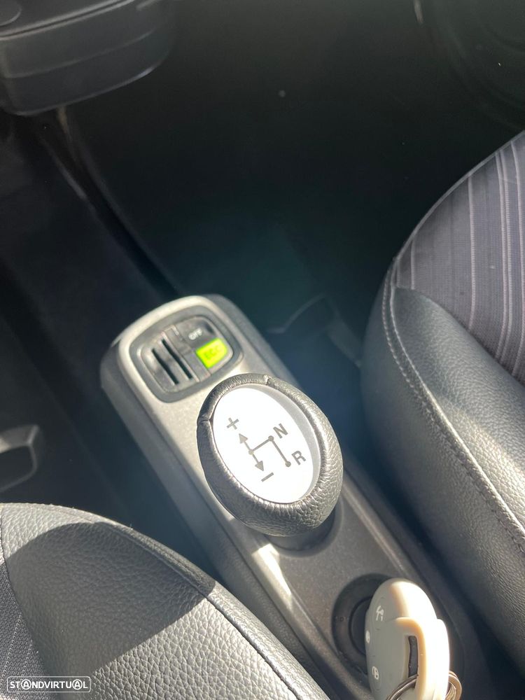 Smart ForTwo Coupé 1.0 mhd Pulse 71 Softouch - 36