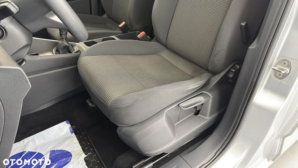 Volkswagen Caddy - 13