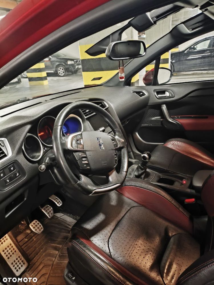 Citroën DS4 THP 200 SportChic - 16