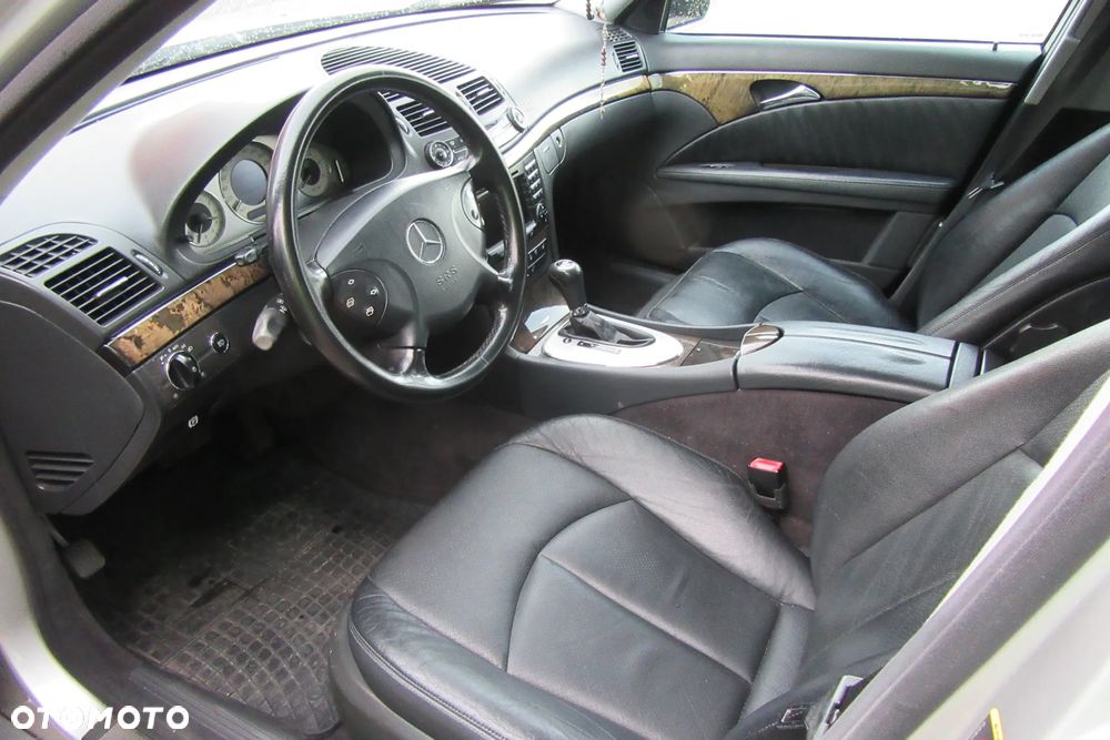 Mercedes-Benz Klasa E - 4