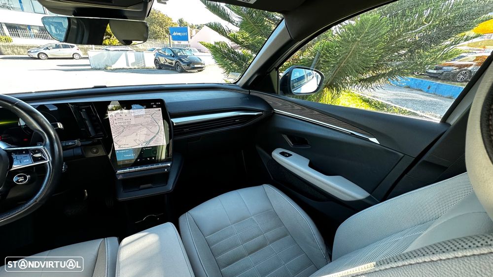 Renault Mégane E-Tech EV60 Iconic - 26