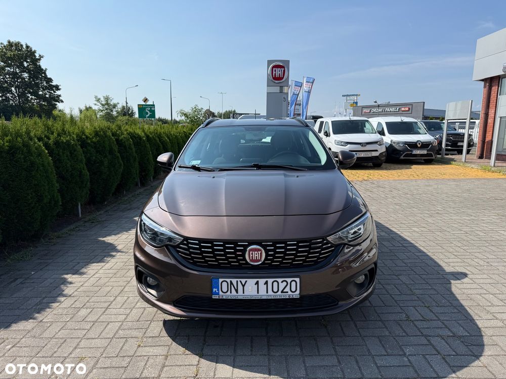 Fiat Tipo 1.4 T-Jet 16v Lounge EU6d - 4