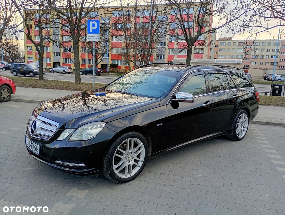 Mercedes-Benz Klasa E 220 CDI DPF BlueEFFICIENCY Automatik - 1